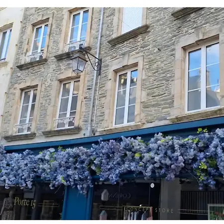 La Debarque דירה *